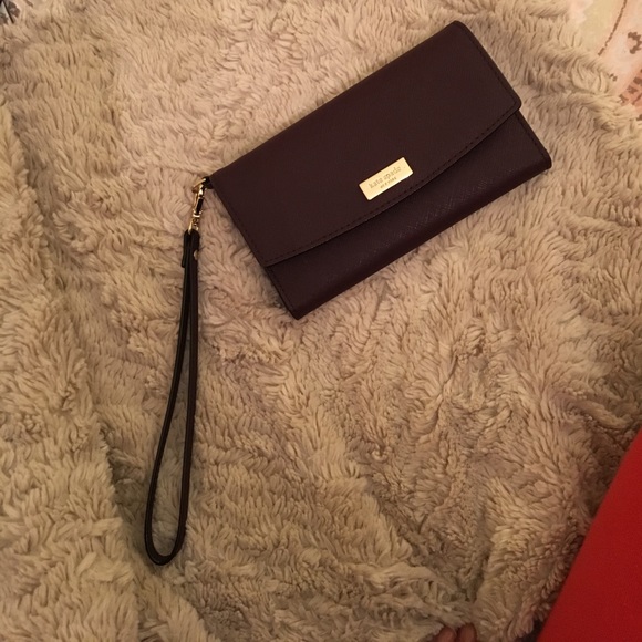 Kate Spade wallet - Picture 2 of 11
